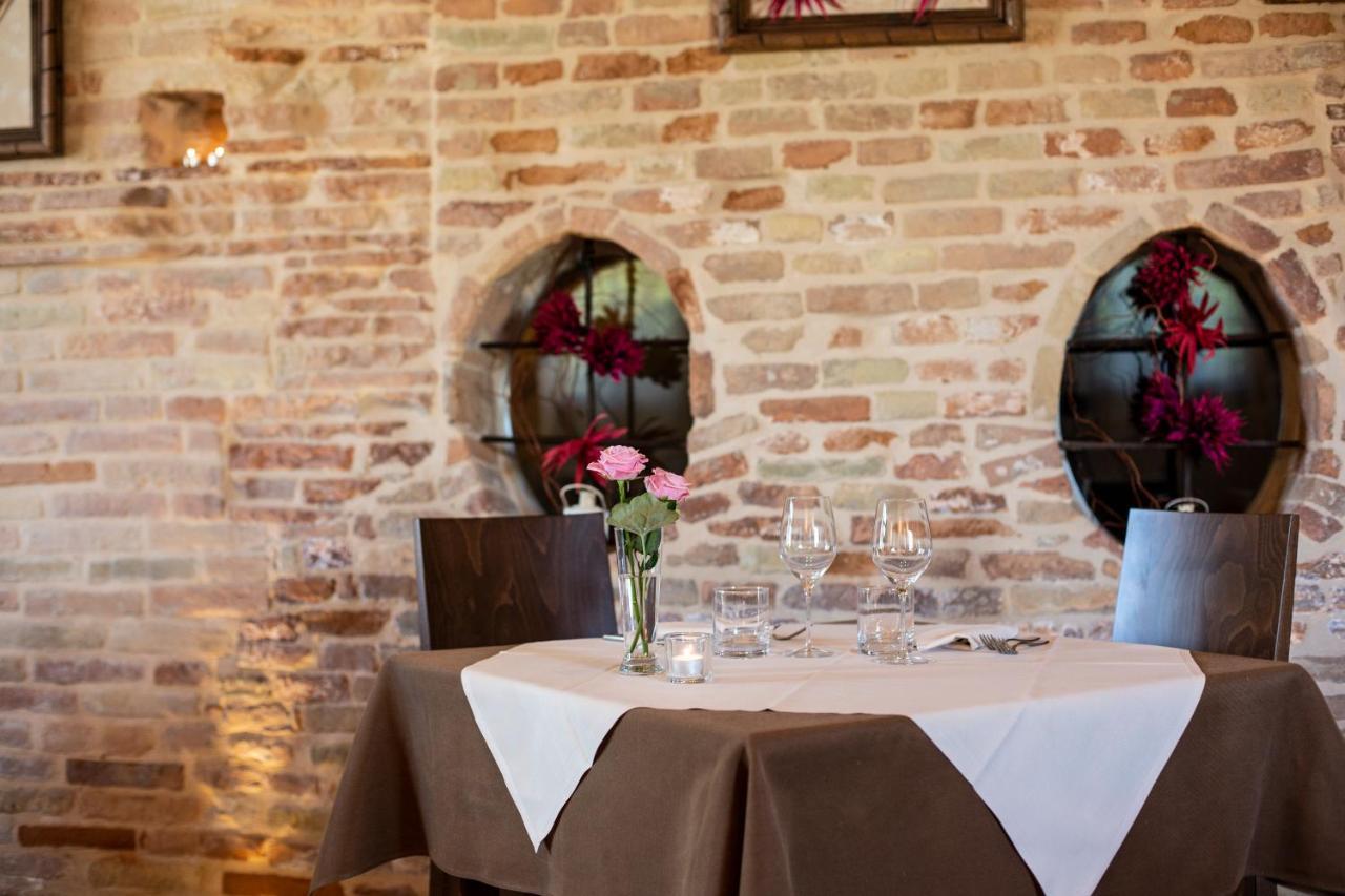 Agriturismo Palazzo Baldini Villa Bagnacavallo Luaran gambar